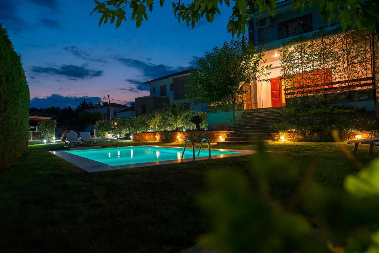 Chariklia'S House With Private Pool Villa Káto Lekhónia Dış mekan fotoğraf